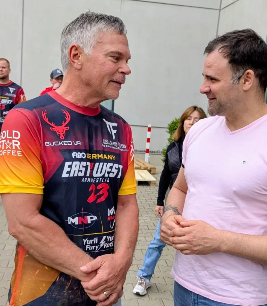 Cyprien VALERIAN JOHN BRZENK ARMWRESTLING BRAS DE FER
